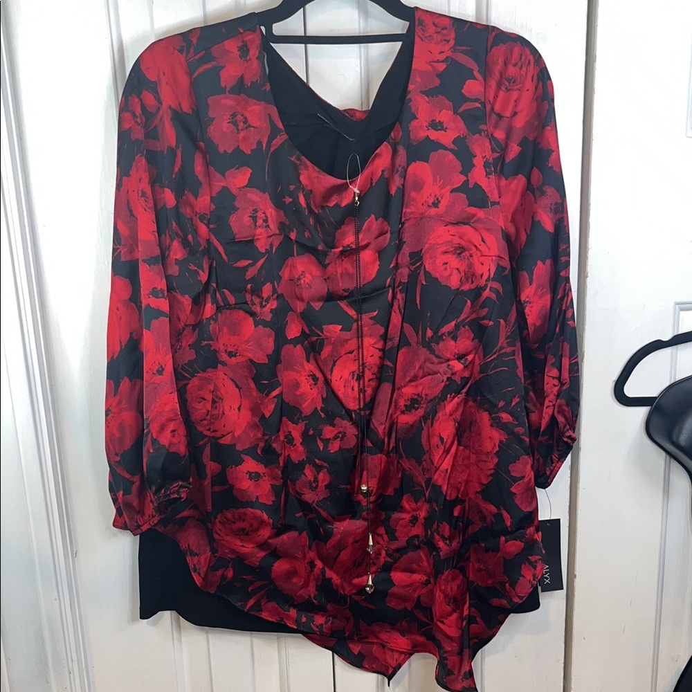 NWT SZ L Alyx Red & Black Floral Blouse asymmetrical roses top